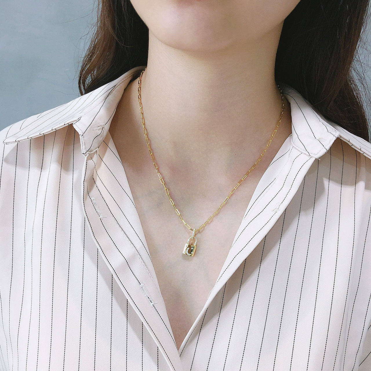 STERLING SILVER DIAMOND NECKLACE