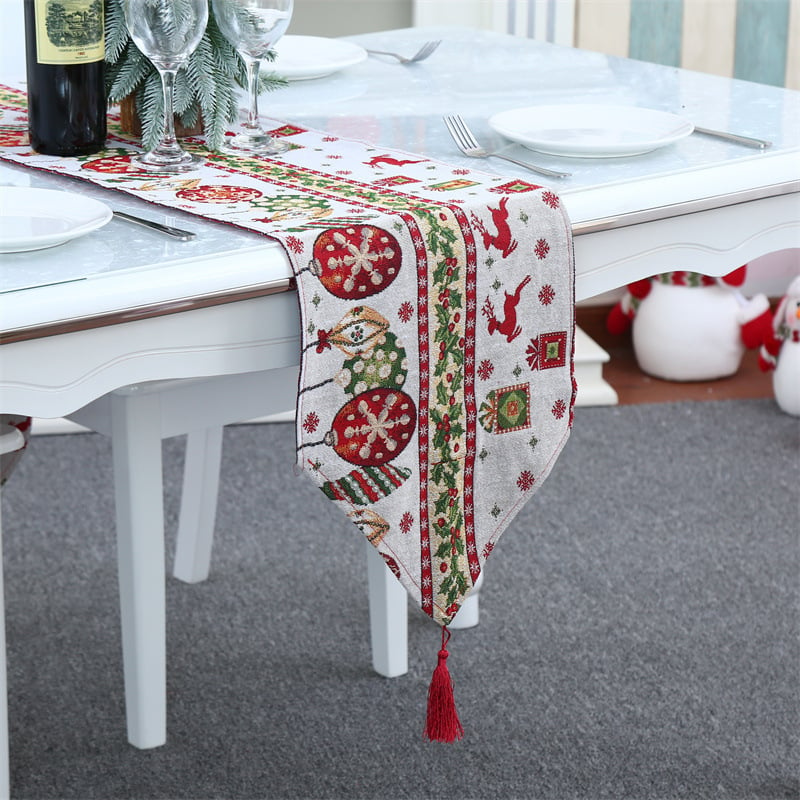 CHRISTMAS TABLE RUNNER