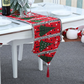 CHRISTMAS TABLE RUNNER