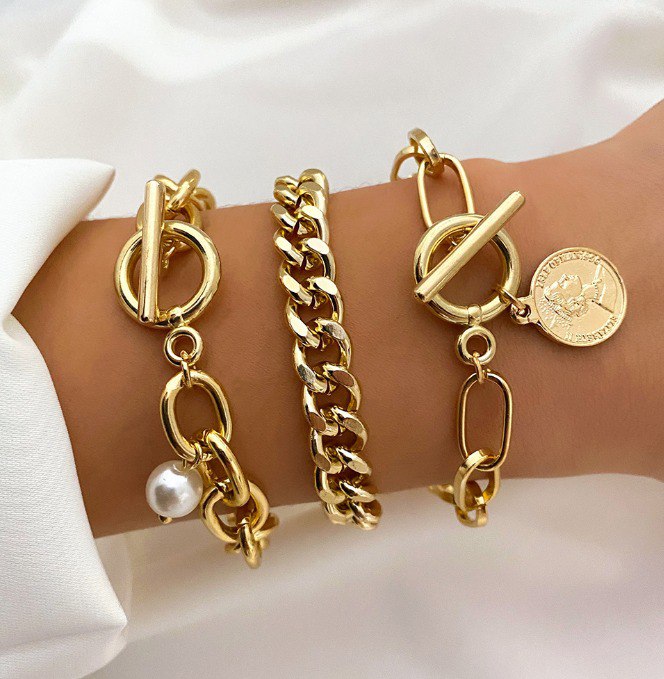 STACKING THICK CHAIN BRACELET SET