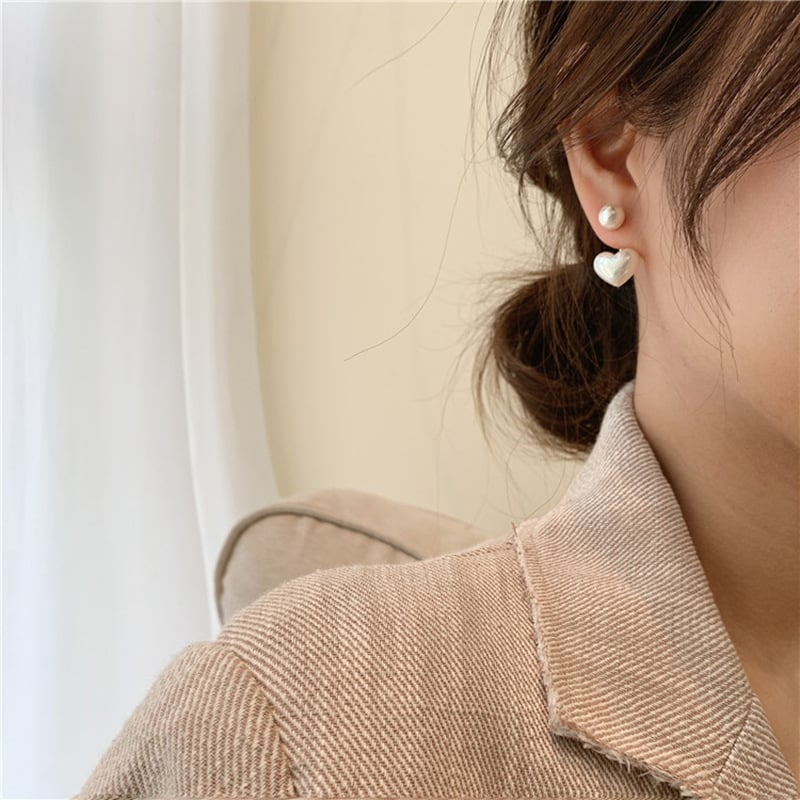 HEART PEARL EARRINGS